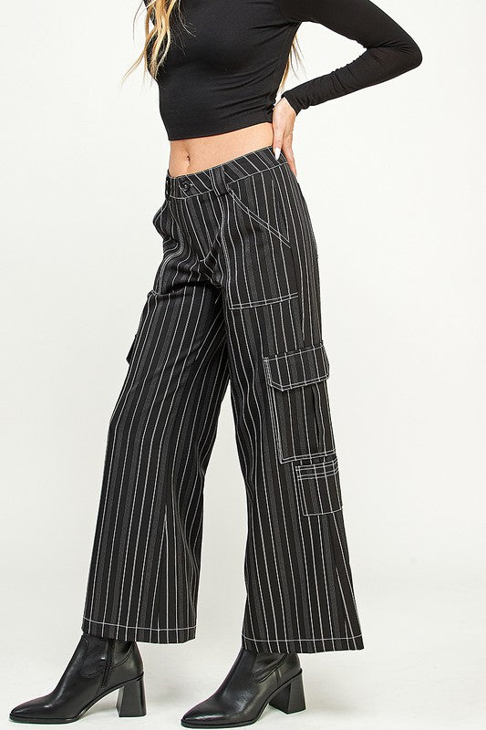 Pin striped Cargo Pants
